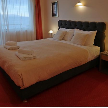 Hotel Excelsior ルートラキ エクステリア 写真